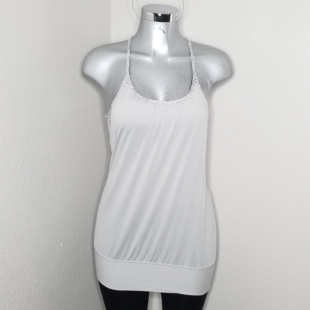 Lululemon Backless Tank Top With Built in Bra 6